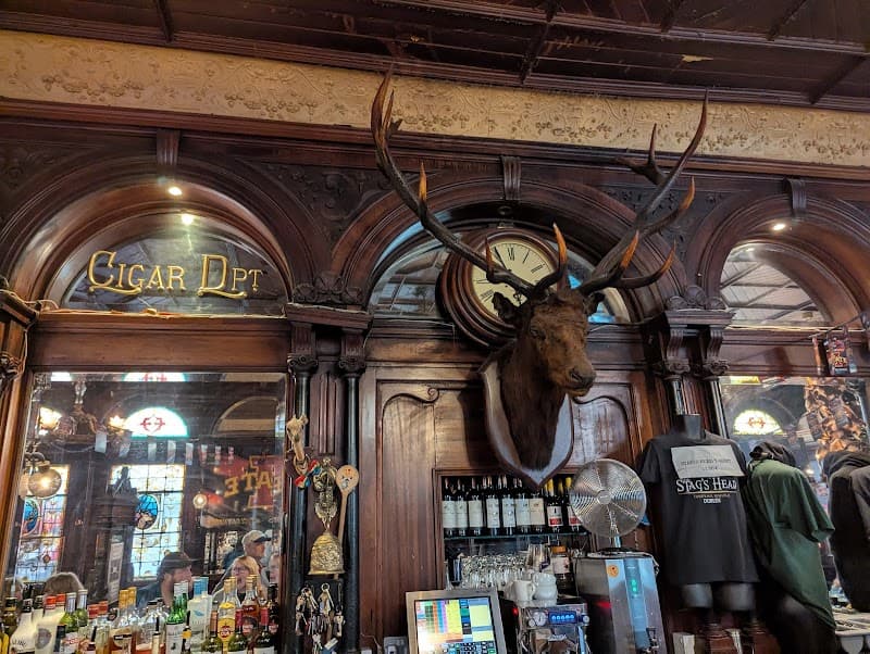 The Stag's Head — Irish pub in Dublin